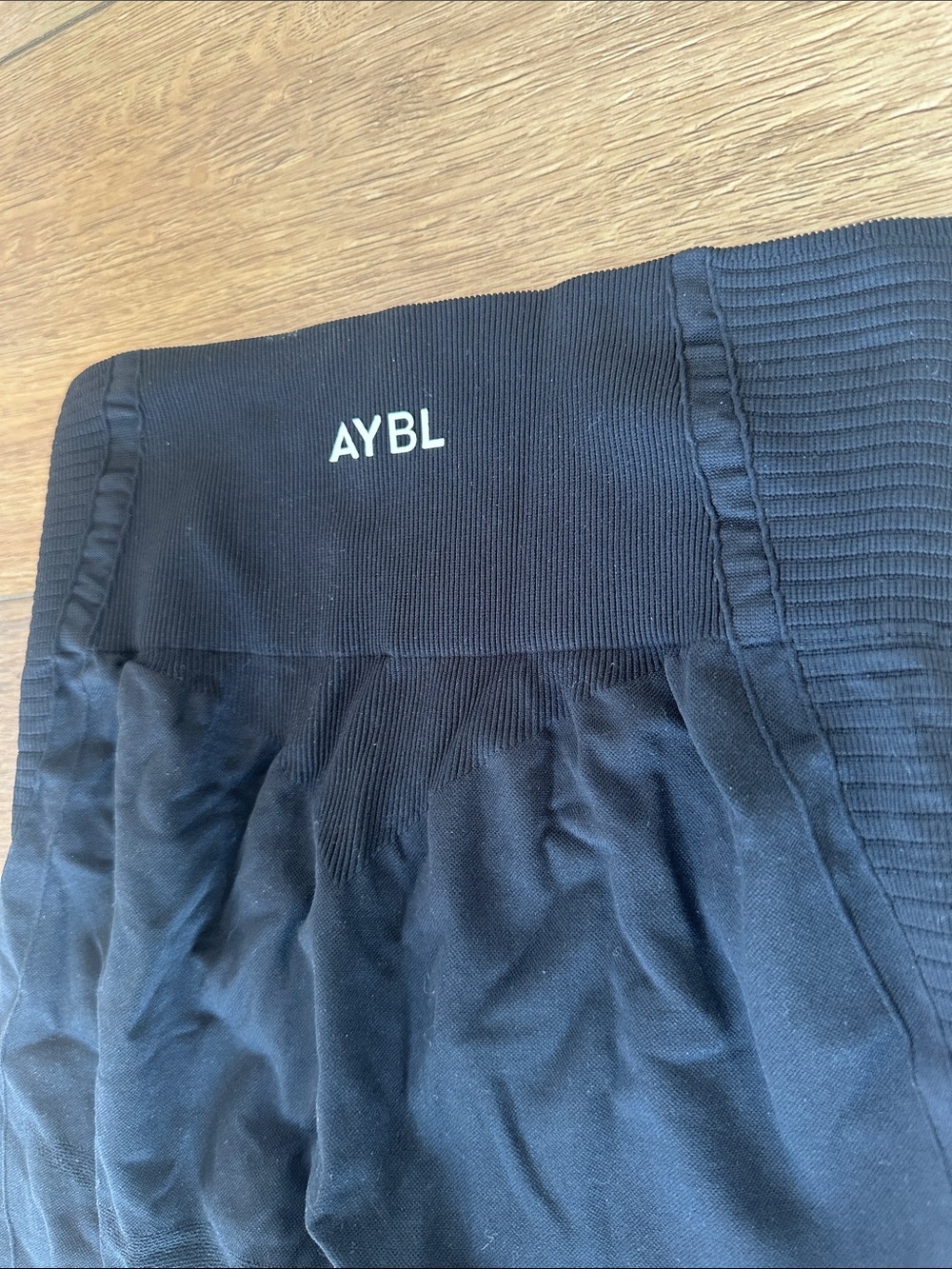 AYBL Black Seamless Performance Leggings - Picture 6 of 6